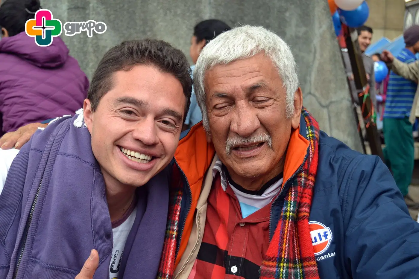 Abrazo durante Street Store 2014