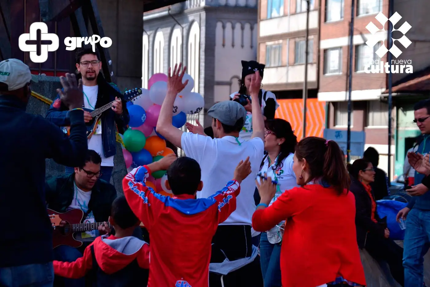 Grupo compartiendo durante Street Store 2014