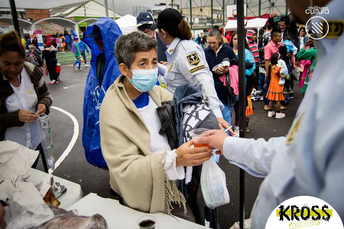 Comunidad participando durante Kross 2016 en Las Cruces